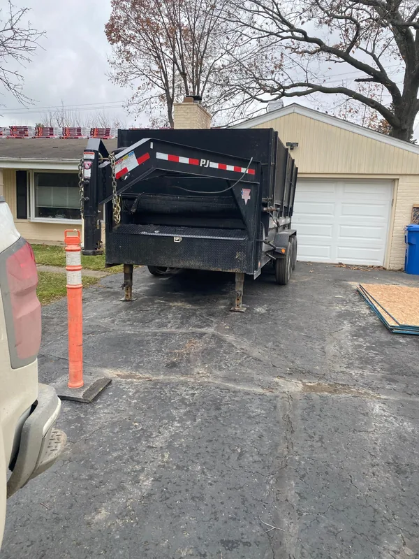 15 Yard Roll-Off Dumpster